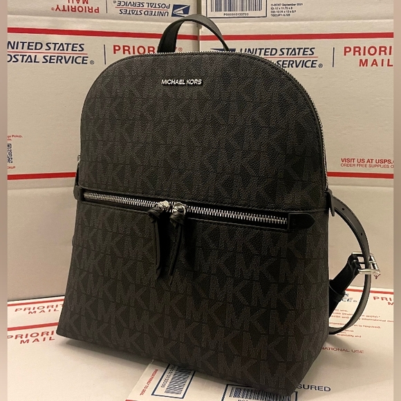 Michael Kors 🌴✨ $298 DALLAS MD SLIM  Backpack Handbag Designer MK Bag - Picture 3 of 8